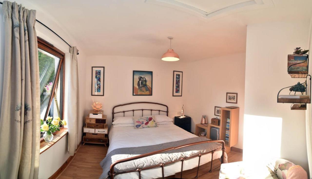 Bed and Breakfast Skye Photo Centre Camastianavaig Esterno foto