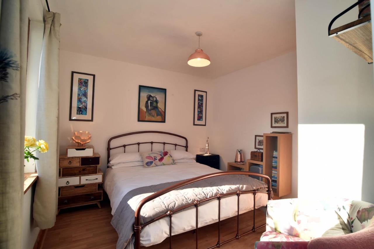 Bed and Breakfast Skye Photo Centre Camastianavaig Esterno foto